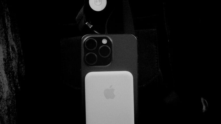 There’s Nothing Like Apple’s MagSafe Battery Pack