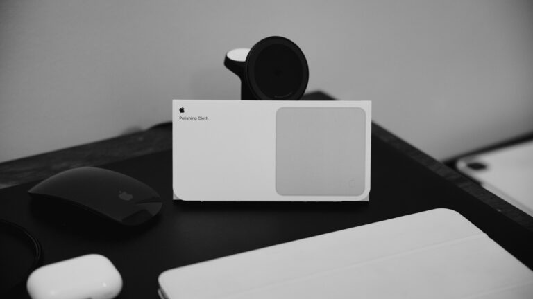 Weird and Wonderful – Apple Polishing Cloth