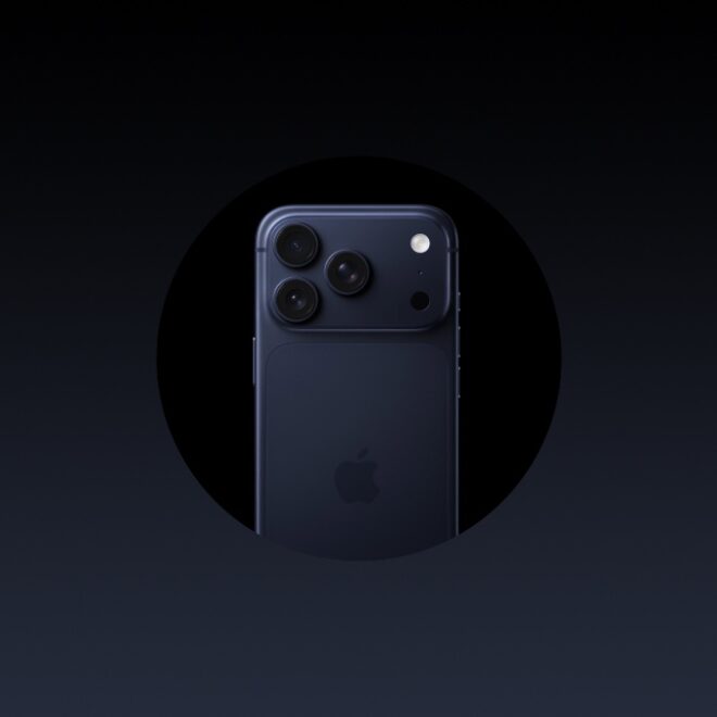 Deep Blue iPhone 17 Pro and Pro Max Scratch Very Easily