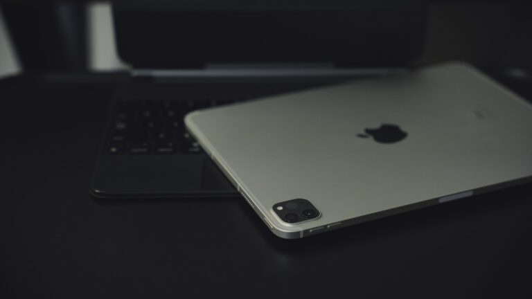 Giving iPad Another Chance as a Laptop