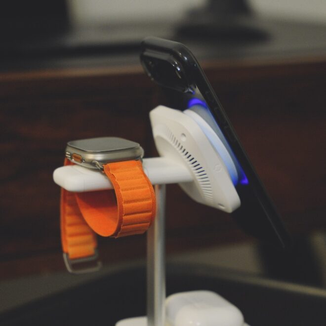 Everything I Use to Charge my iPhone Air