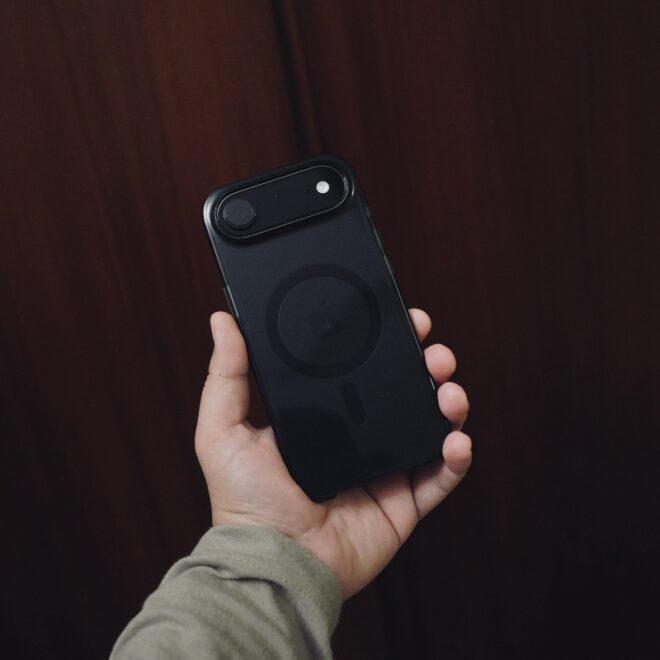 iPhone Air: The Charm Goes Away, But…