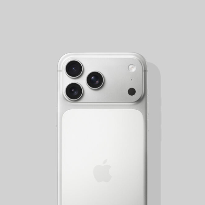 iPhone 17 Pro Max Sends Back Photos of Earth from Artemis II